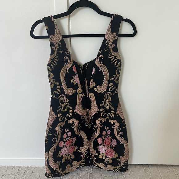 FOR LOVE & LEMONS black mini dress - Picture 2 of 3